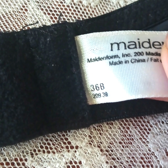 Maidenform Womens Coverage Underwire Fabulous Black 🖤 Bra Size 36 B - Picture 10 of 11